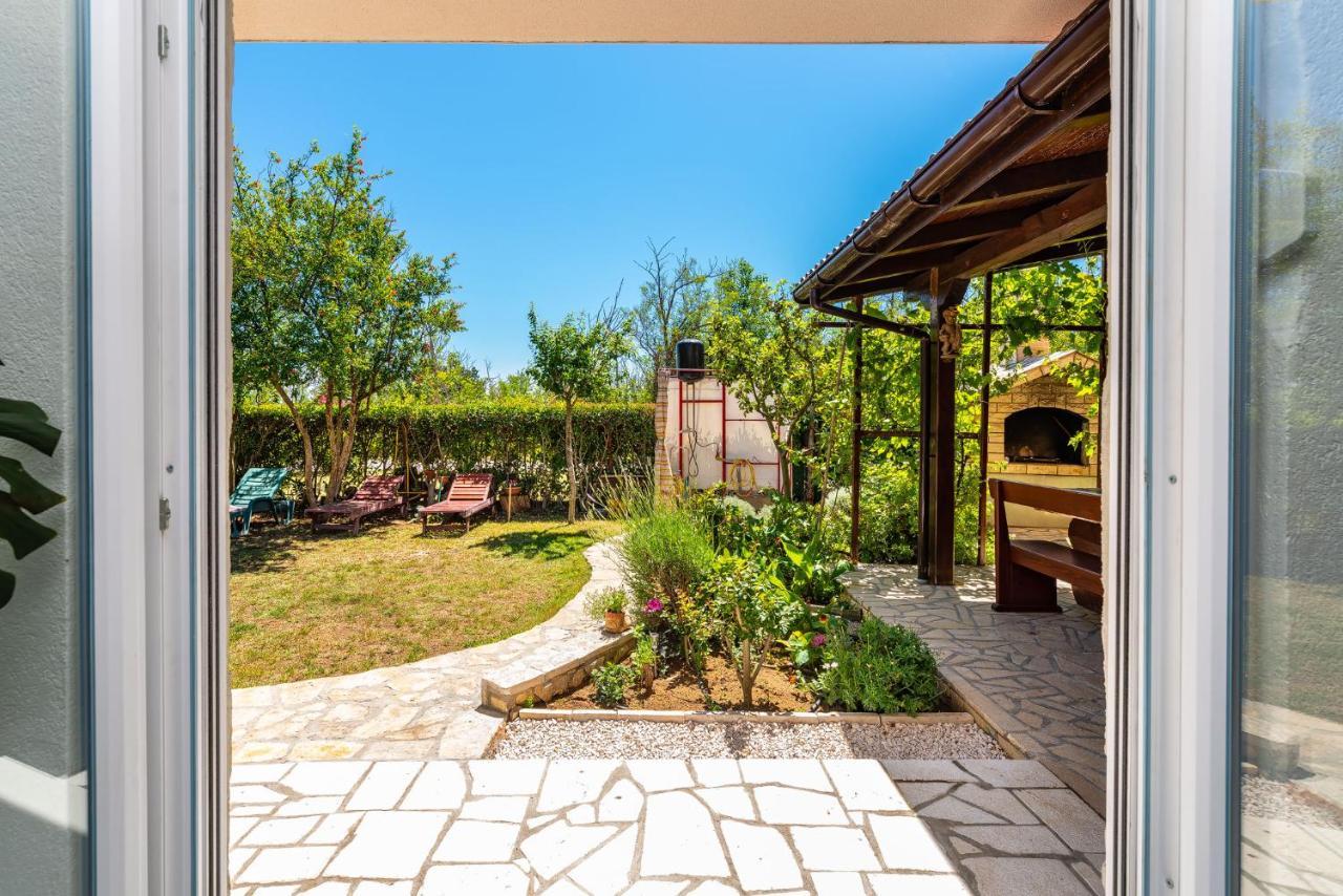 Holiday House K&K ปริฟลากา ภายนอก รูปภาพ
